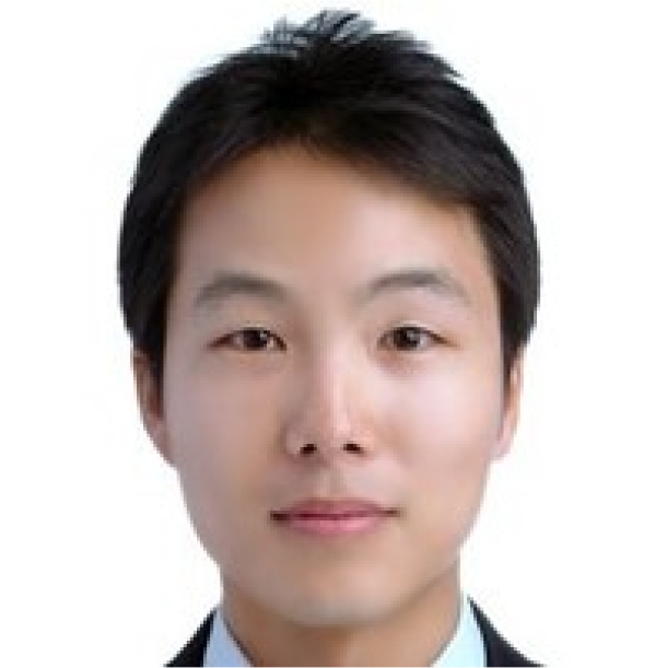 YG Lee